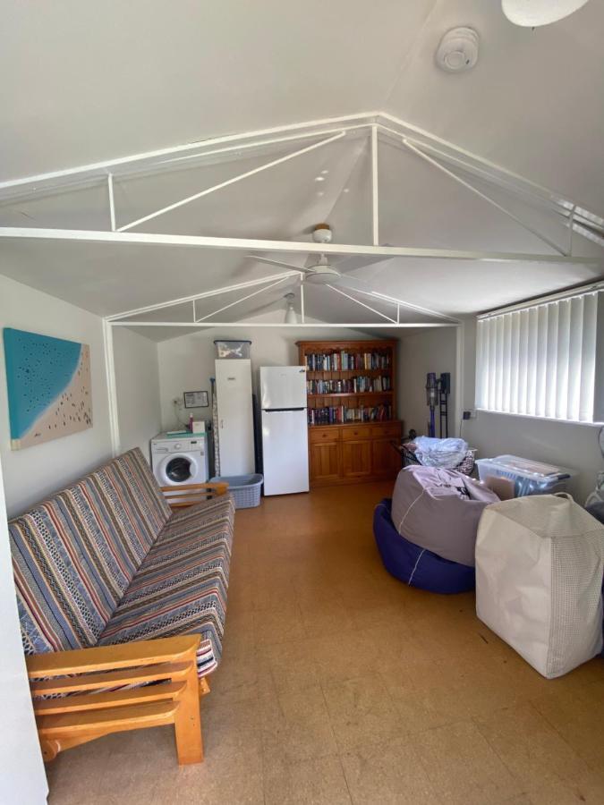 Beach Buoy Opossum Bay South Arm Exterior foto